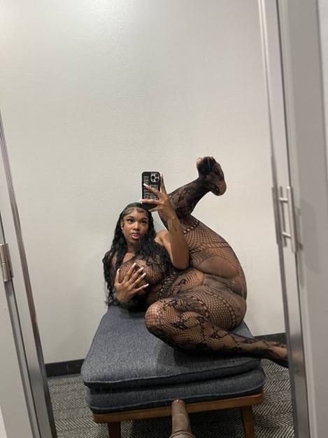 Young sexy 💚💋👅💦(Ready for fuck)👅💦Availability day and night💦💚Curvyy Ass And Clean PussyINCALL☎OUTCALL 💚☎CAR DATES❤ 💋 hotel se - Image 2